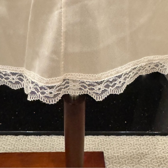 Vintage Body Chic Nylon Lace Slip Dress | Size 34 | Made in USA - Picture 3 of 10